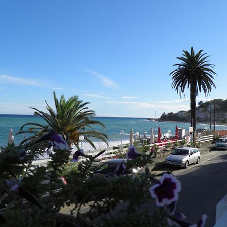 Blue Beach Bussana Nuova Exterior foto